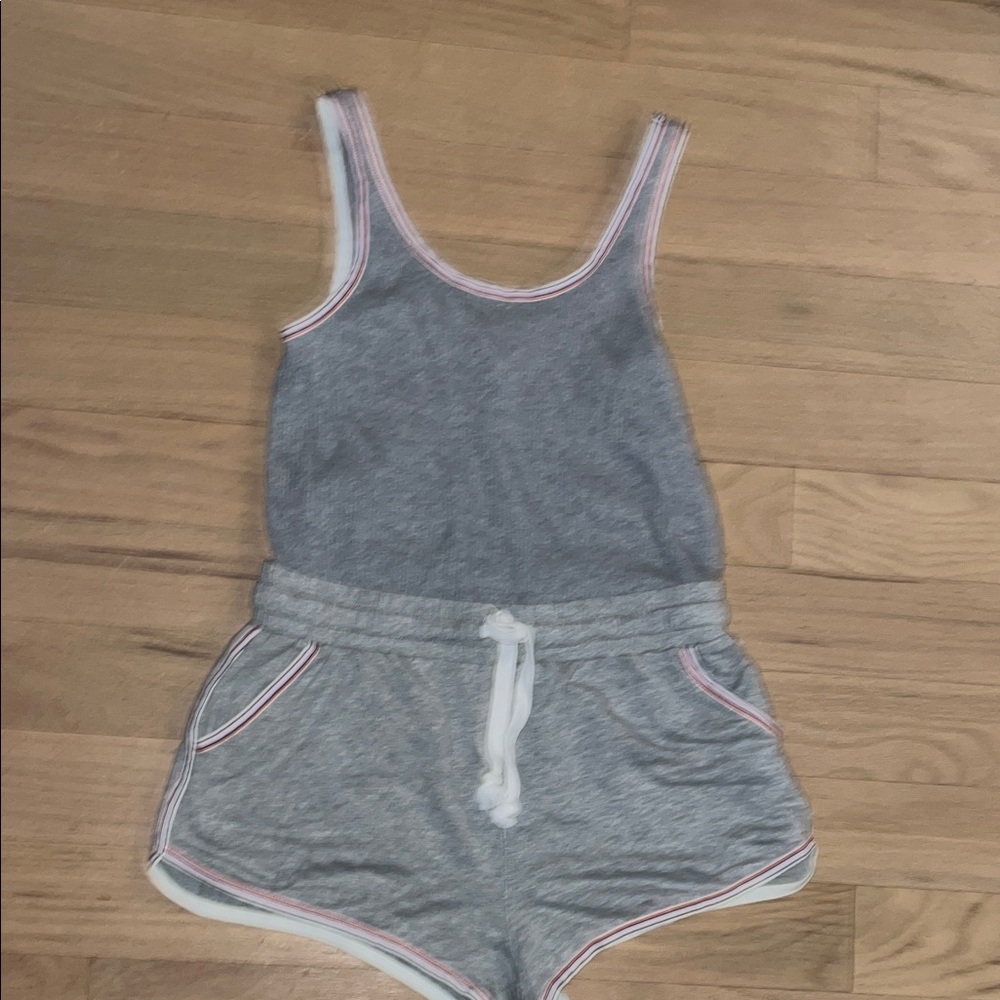 Free people romper gray ribbed top shorts super cute